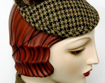ON SALE/ Houndstooth Feather Flower Fascinator