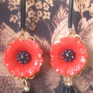 Art Nouveau Poppy Earrings