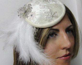 ON SALE/Winter Wonderland Wedding Fascinator