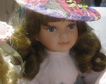 ON SALE/Straw Mini-Hat for Dolls, Teddy Bears, Babies, Cats & Dogs