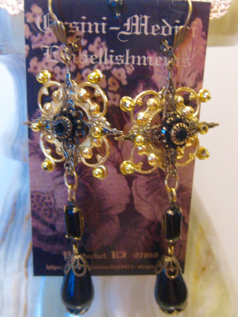 Clarice Orsini de Medici Earrings image 5