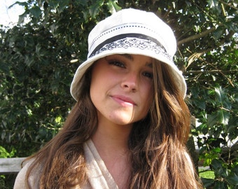 Olivia II/ Black and White Eyelet Cloche