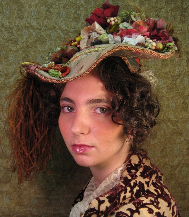 Late Victorian Pinchback Hat image 2