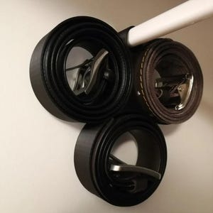 Belt Holder for Closet Rod - 3-Slot– No Drilling Required!