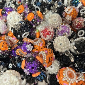 Spooky Halloween Bead Mix: 20mm Fancy Beads for Pens