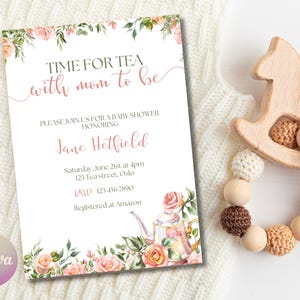 L&#39;heure de l&#39;invitation à une baby shower, modèle d&#39;invitation modifiable l&#39;heure du thé, invitation à une baby shower roses et thé
