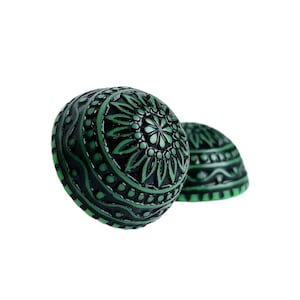 Vintage German Cabs Lucite Etched Green Black Cabochons Carved Round Flatbacks 18mm (8)
