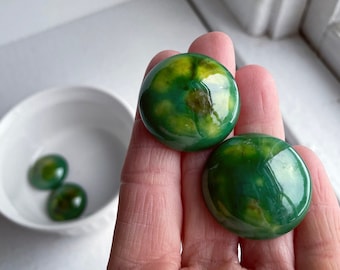 Vintage Porcelain Ceramic Green Yellow Cabochons 30mm (2)