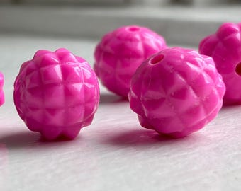 Hot Pink Pointed Round Acrylic Pineapple Beads 17mm (10)