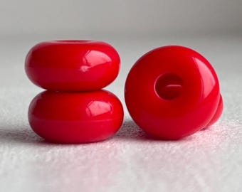 Contas espaçadoras redondas de acrílico vermelho 16 mm (10)