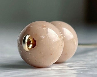 Tan White Round Faux Granite Acrylic Beads 10mm Speckled (20)