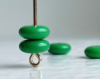 Vintage Opaque Green Lucite Spacer Beads 8mm (30)