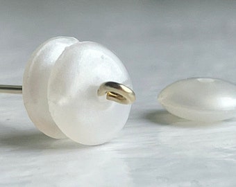 Pearly White Marbled Acrylic Spacer Beads 10mm (30)