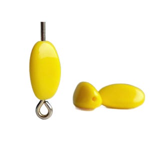 Vintage Lucite Yellow Rounded Elongated Triangle Beads 11mm (30)