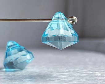 Light Blue Acrylic Faceted Pendant Teardrop Drop Beads 13mm (20)