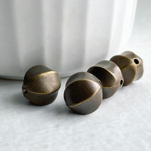 Antique Bronze Gold Acrylic Beveled Round Melon Beads 14mm 12 image 4