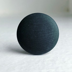 Vintage schwarz gebeizte Holz Cabochons Cabochons Cabochons 30 mm (8)
