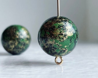 Vintage Green Black Gold Lucite Round Beads Splattered Speckled  16mm (10)