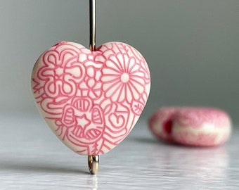 Pink Ivory Etched Heart Opaque Acrylic Beads 16mm (8)