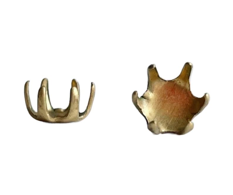 Vintage Raw Brass Closed Back Round Bezel Cup Settings Findings 6 Prong 7mm (20) image 1