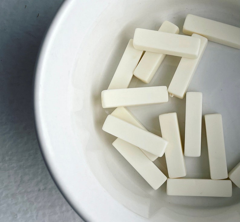 Vintage Ivory Lucite Rectangle Beads 26mm Matte Finish 12 image 8