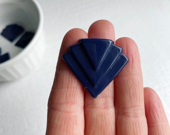 Vintage Navy Blue Lucite Layered Deco Triangle Cabochons Cabs Flatbacks 33mm (6)