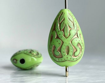 Green Gold Etched Teardrop Acrylic Ornate Carved Drop Beads 18mm (12)