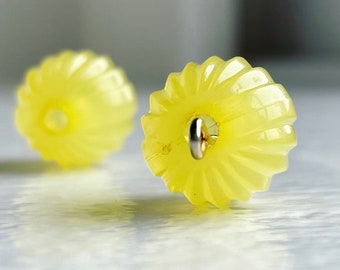 14 Yellow Fluted Round Acrylic Beads 14mm