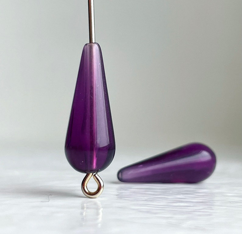 Vintage Purple Lucite Drop Beads 20mm Teardrop 20 image 1