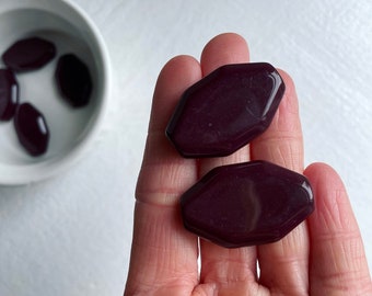 Chunky Beveled Aubergine Flat Acrylic Oval Beads 34mm (6)