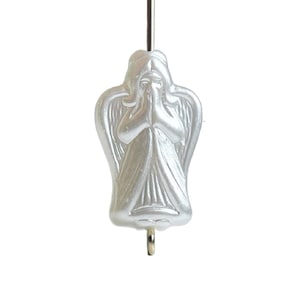 Etched Acrylic Pearly White Praying Angel Beads 23mm (12)