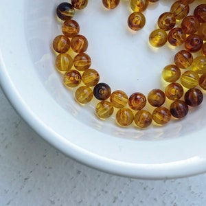 Vintage Tortoise Tortoiseshell Round Lucite Beads 8mm 25 image 6