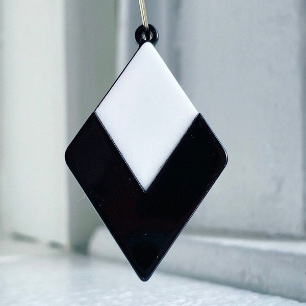 2 Black White Resin Rhombus Pendant Beads 45mm