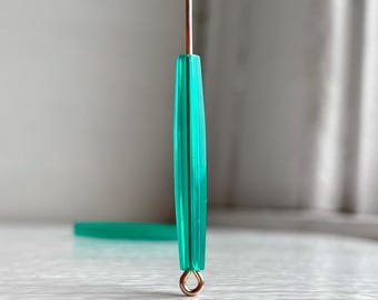 Contas tubulares ovais chanfradas de acrílico verde vintage de 30 mm (16)