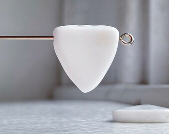 ヴィンテージホワイトドイツフラワーガラスビーズ4個 - Etsy 日本