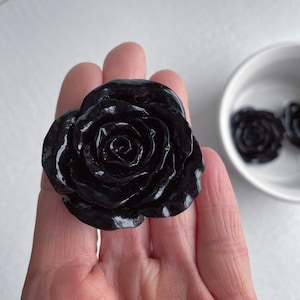HUGE Vintage Black Rose Lucite Cabochons Cabs Round Flatbacks 45mm (2)