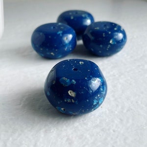 Vintage Lucite Speckled Blue Marbled Chunky Stone Beads Granite Saucers 29mm 4 image 6