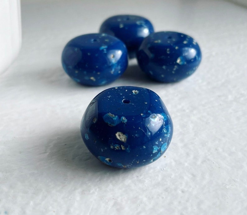 Vintage Lucite Speckled Blue Marbled Chunky Stone Beads Granite Saucers 29mm 4 image 6