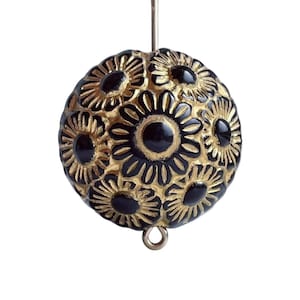 Chunky Black Gold Acrylic Round Ornate Flower Beads Raised 24mm (6)