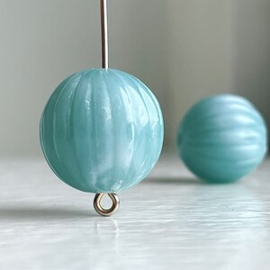 10 Pale Seafoam Green White Fluted Round Acrylic Beads 16mm - Etsy
