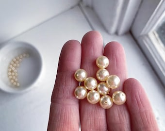 Lot De 25 Perles En Verre Japonaises Vintage - Forme Fuseau - Jaune Nacré - Environ 14 Pièces Par Lot