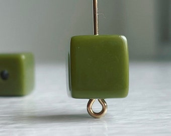 Olive Green Acrylic Square Cube Box Beads 10mm (20)