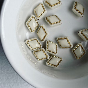Ivory Gold Acrylic Diamond Shaped Bicone Beads 18mm 16 image 5