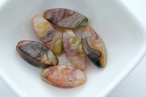 Vintage Caramel Brown Green Gold Swirled Marbled Oval Lucite Beads 26mm (6)