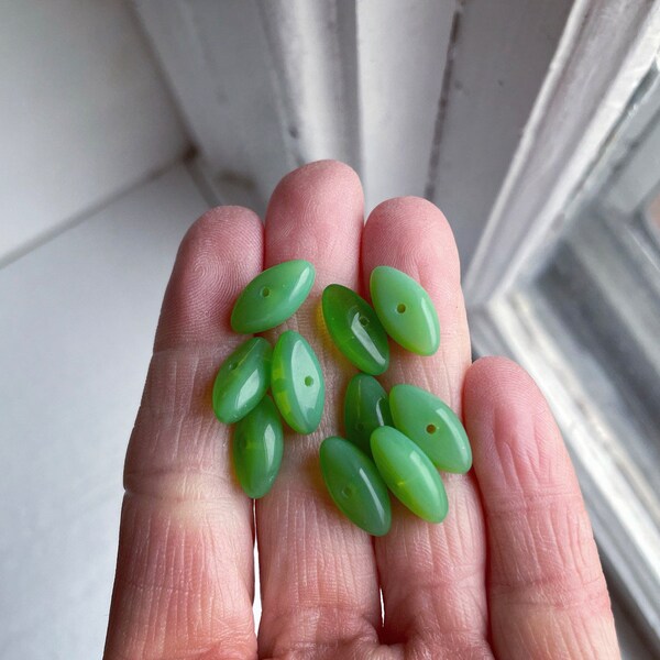 Vintage Czech Glass Jade Colored Oval Beads 14mm (12)