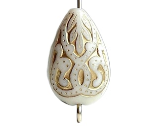 Ivory Gold Flat Acrylic Drop Beads Carved Teardrops 18mm (20)