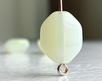 Contas ovais biseladas de vidro opala Jonquil checo vintage 15 mm (10)