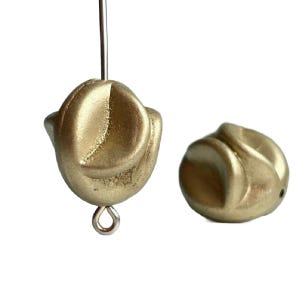Pinched Round Gold Acrylic Beads Semi Matte Baroque 16mm (10)