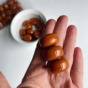 Vintage Lucite Brown Carnelian Camel Colored Saucer Donut Barrel Beads Chunky 23mm 4 West Germany image 3