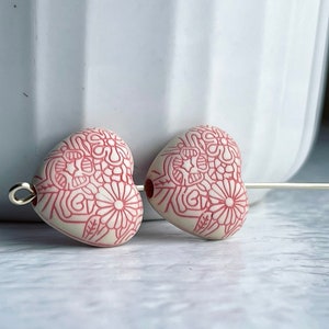 Pink Ivory Etched Heart Opaque Acrylic Beads 16mm 8 image 3